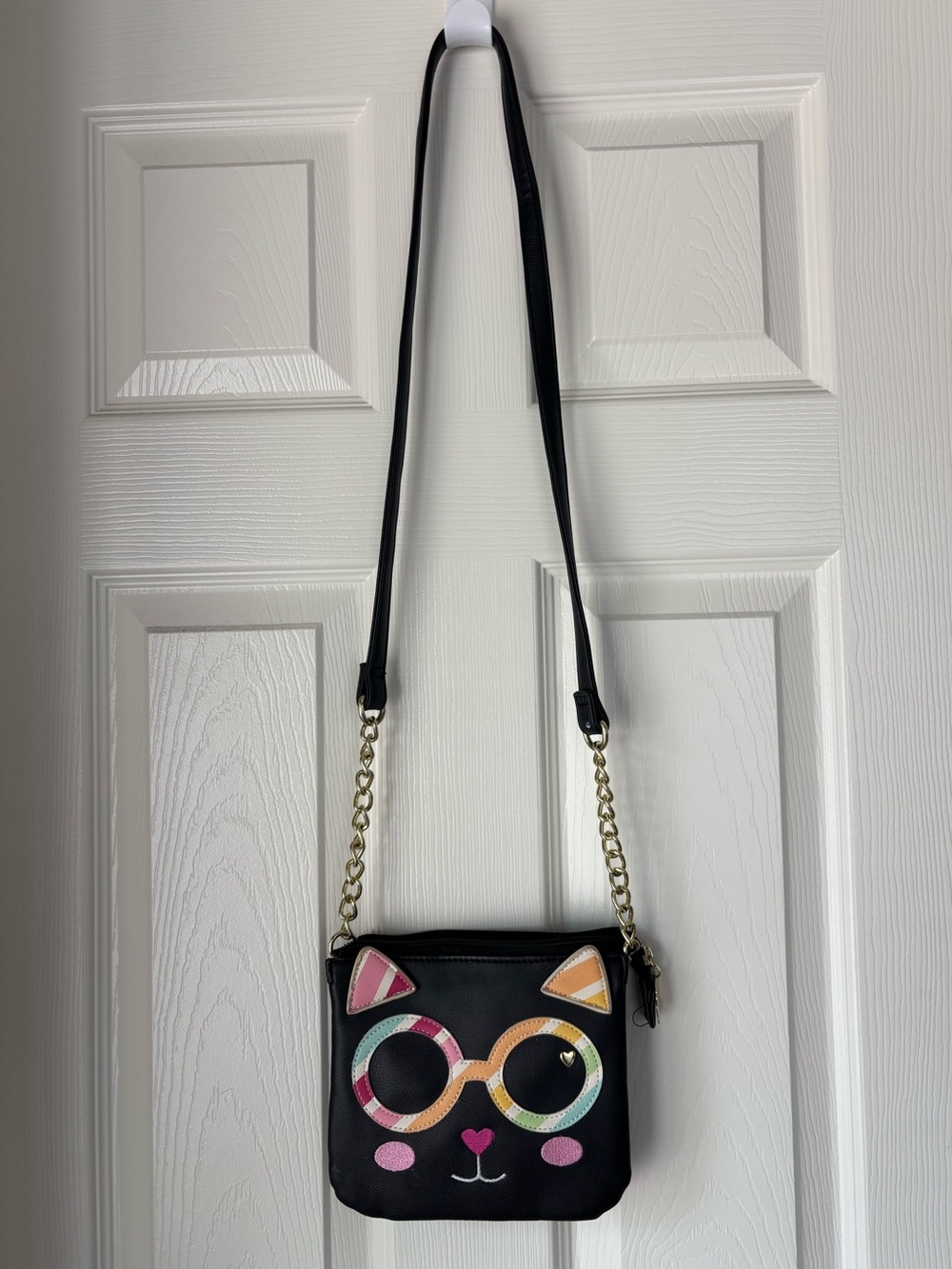 Luv Betsey Purse - Betsey Johnson Rainbow Kitty Shoulder Purse. 2 Inside Pocket